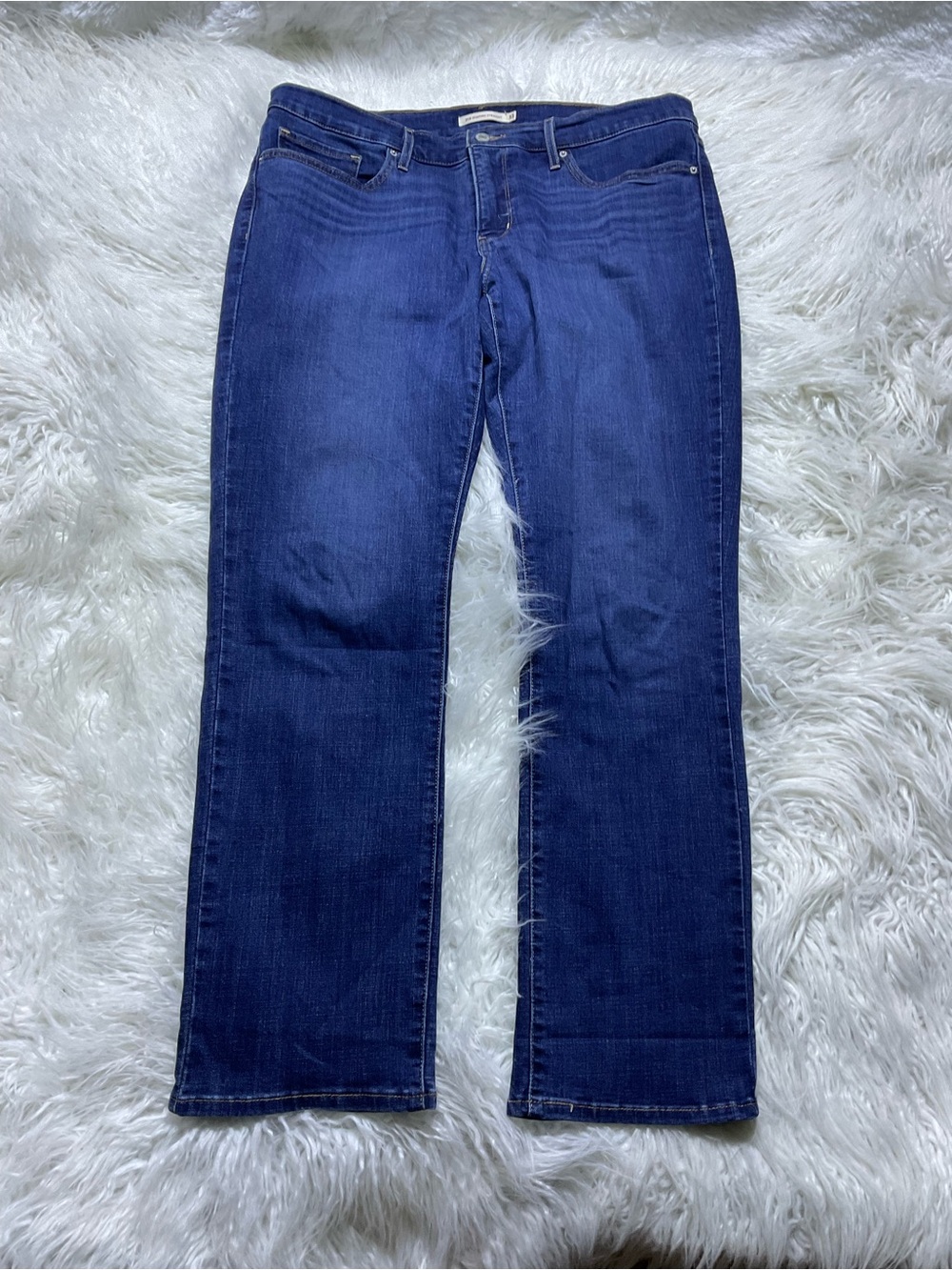 Levi’s 314 Shaping Straight Women's Jeans in Lapis Loft